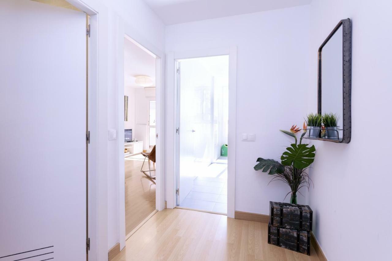 Malagueta Blue Apartment Малага Екстериор снимка